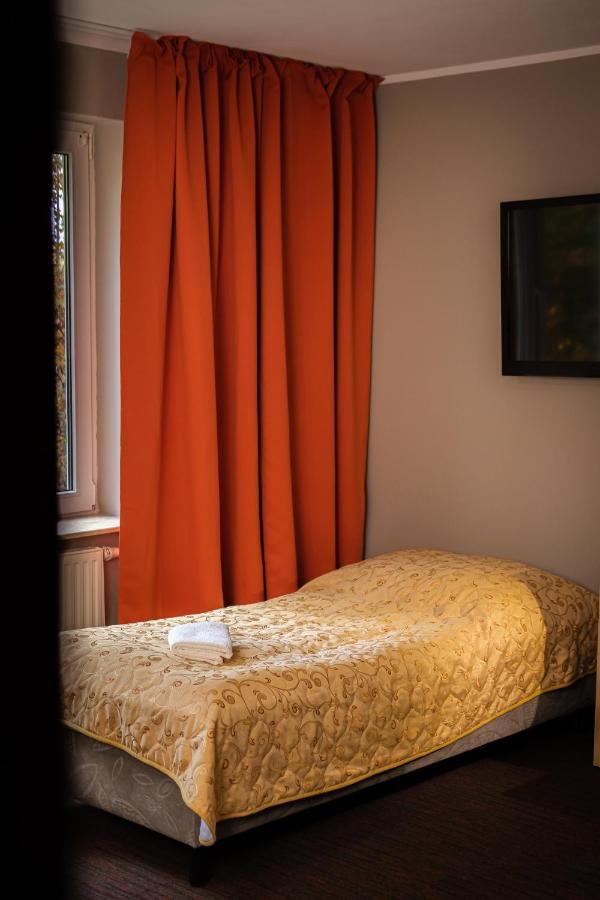 Hotel Best Inn Bydgoszcz Kültér fotó